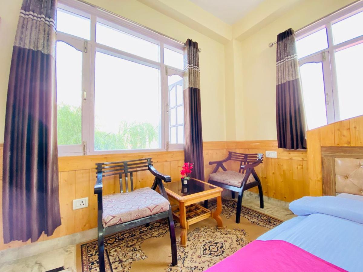 Sai Cottage Shimla Esterno foto